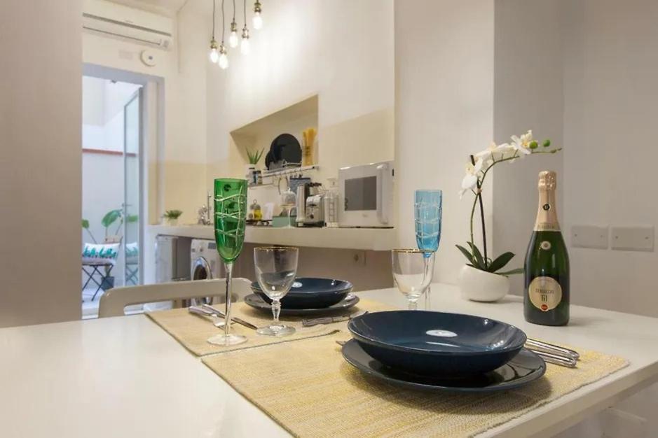 Piazza Martiri Flat Apartamento Cagliari Exterior foto