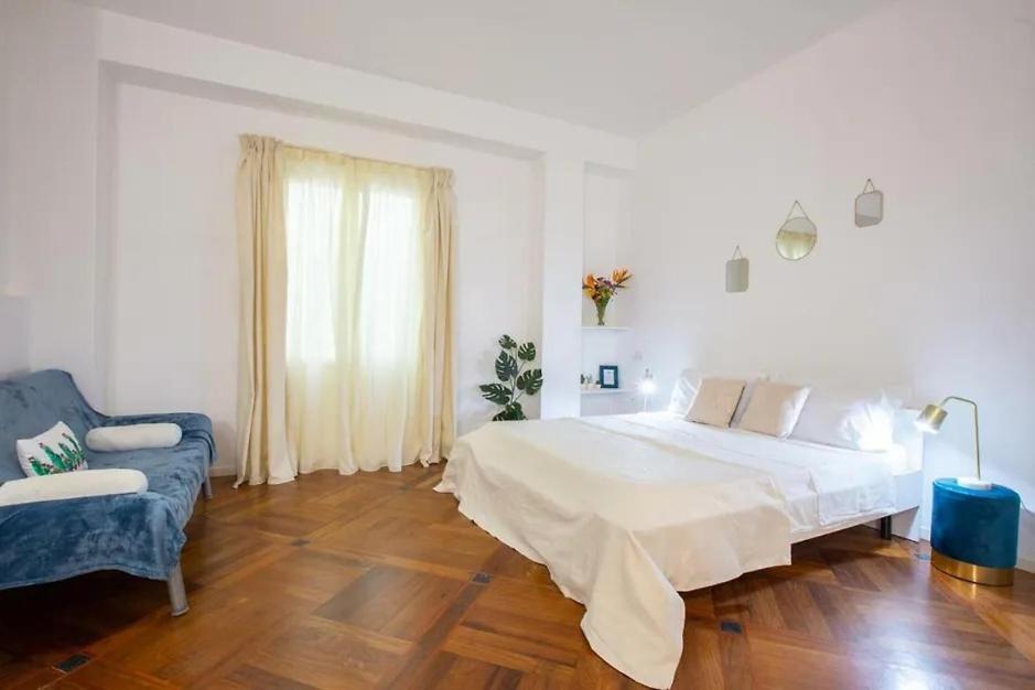 Piazza Martiri Flat Apartamento Cagliari Exterior foto